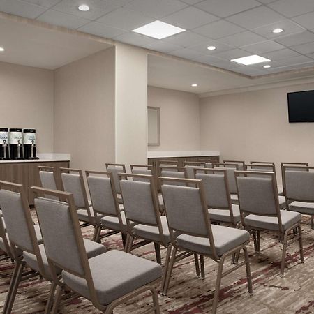Hilton Garden Inn Philadelphia-Fort Washington Eksteriør bilde