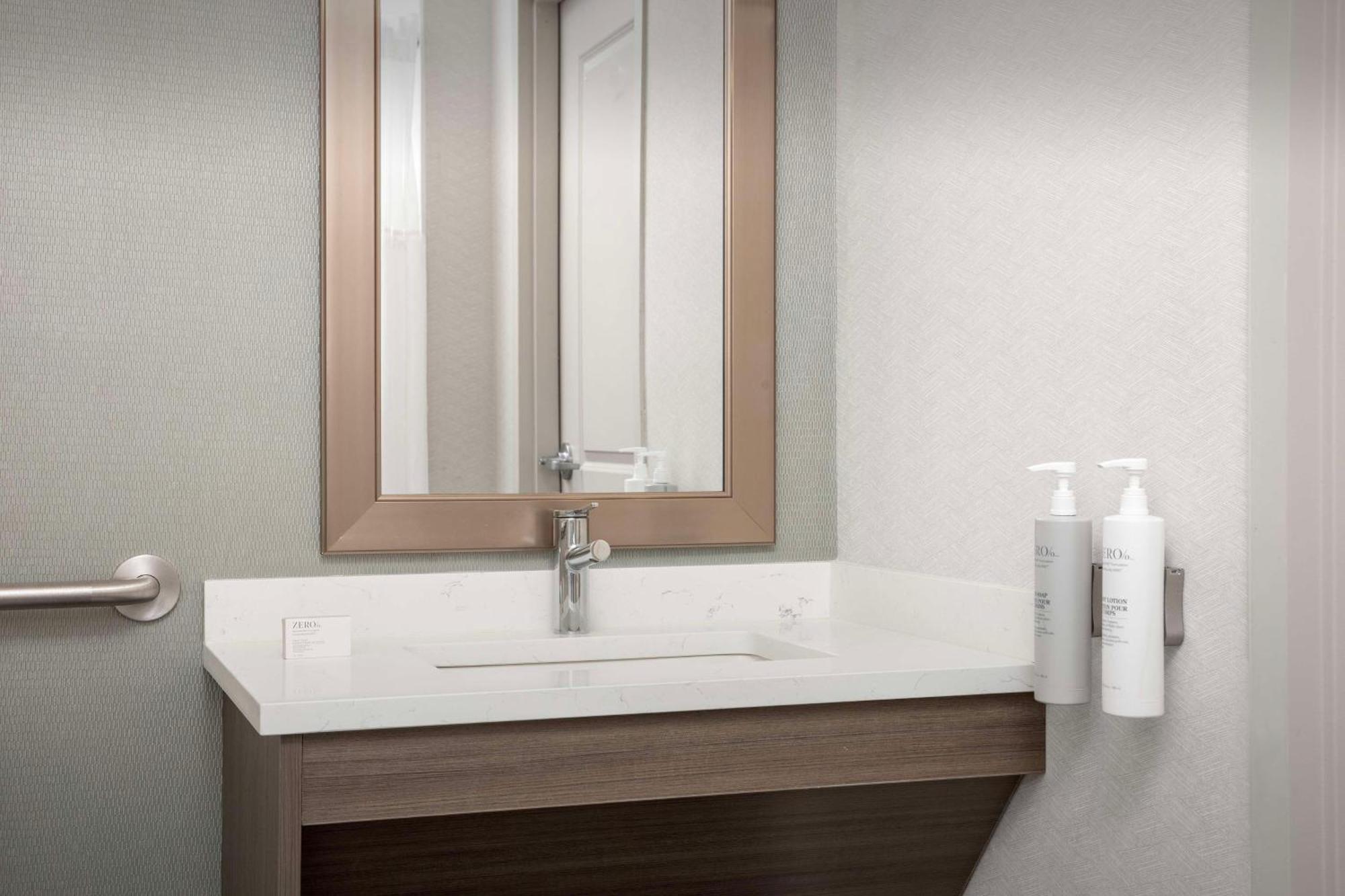 Hilton Garden Inn Philadelphia-Fort Washington Eksteriør bilde