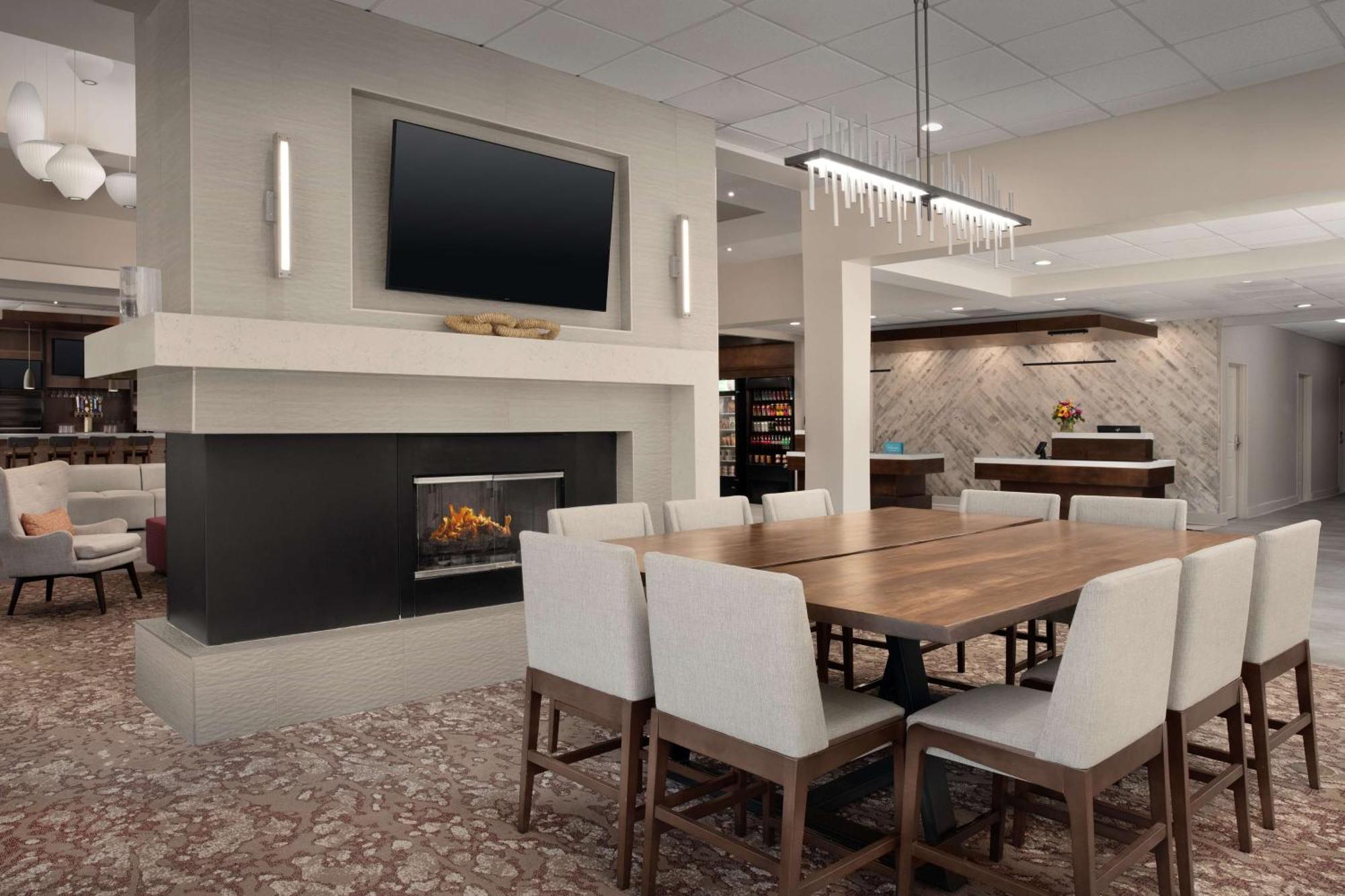 Hilton Garden Inn Philadelphia-Fort Washington Eksteriør bilde