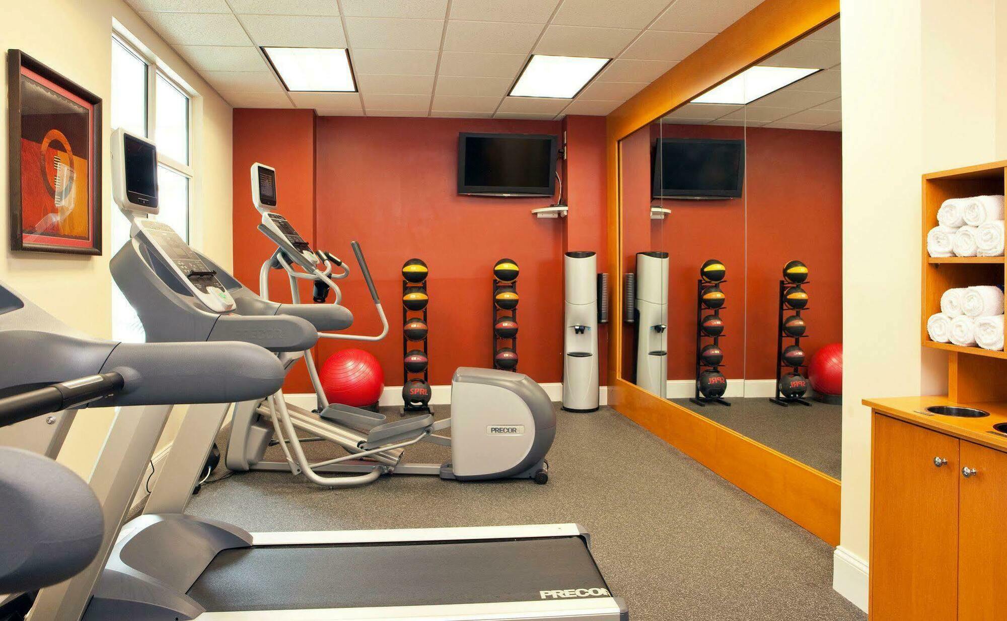 Hilton Garden Inn Philadelphia-Fort Washington Fasiliteter bilde